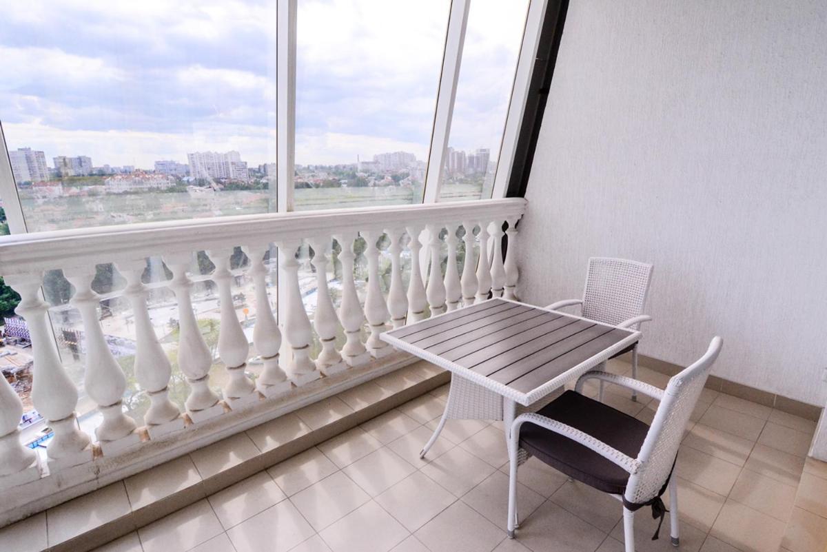 Arcadijskiy Palace โอเดสซา ภายนอก รูปภาพ